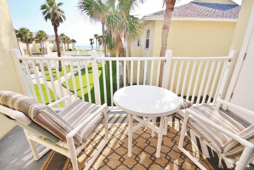 Colony Beach Club 241
